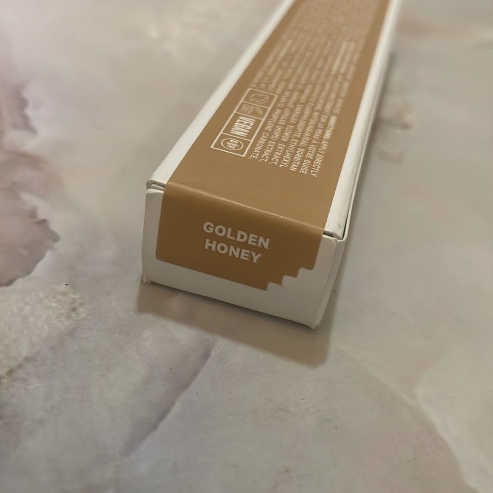 NEW Milk Flex Concealer Medium Coverage Concealer Golden Honey